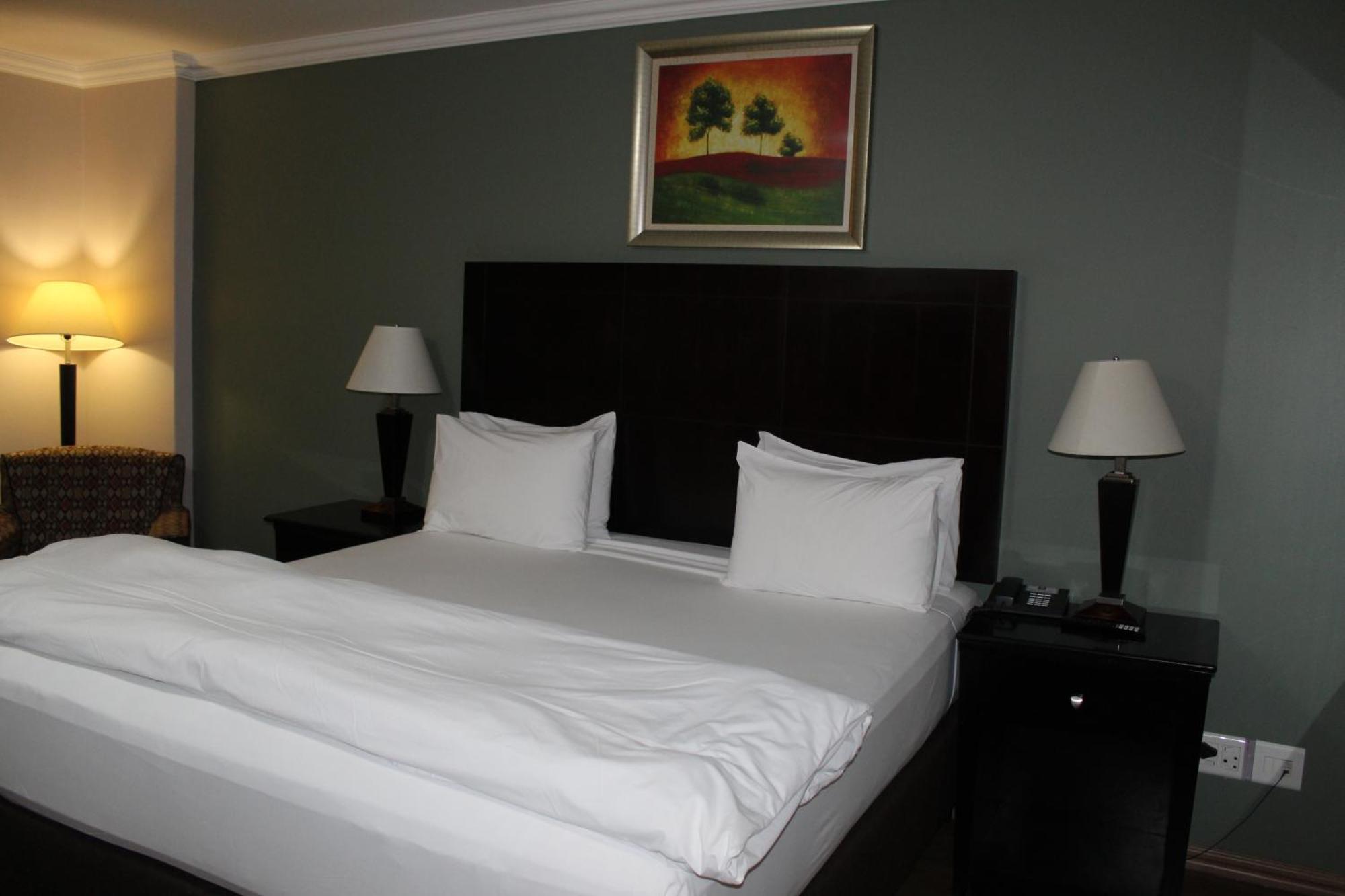 Hampshire Hotel - Ballito Extérieur photo