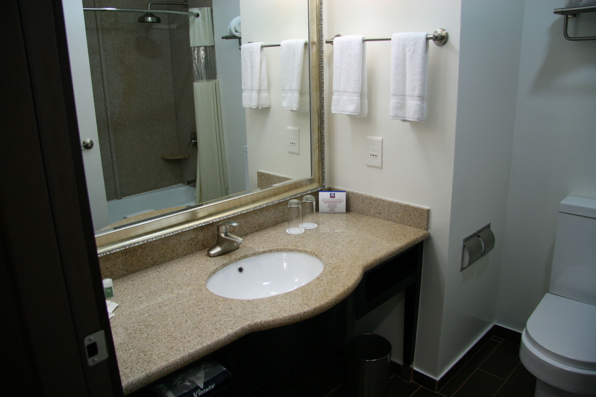 Hampshire Hotel - Ballito Extérieur photo